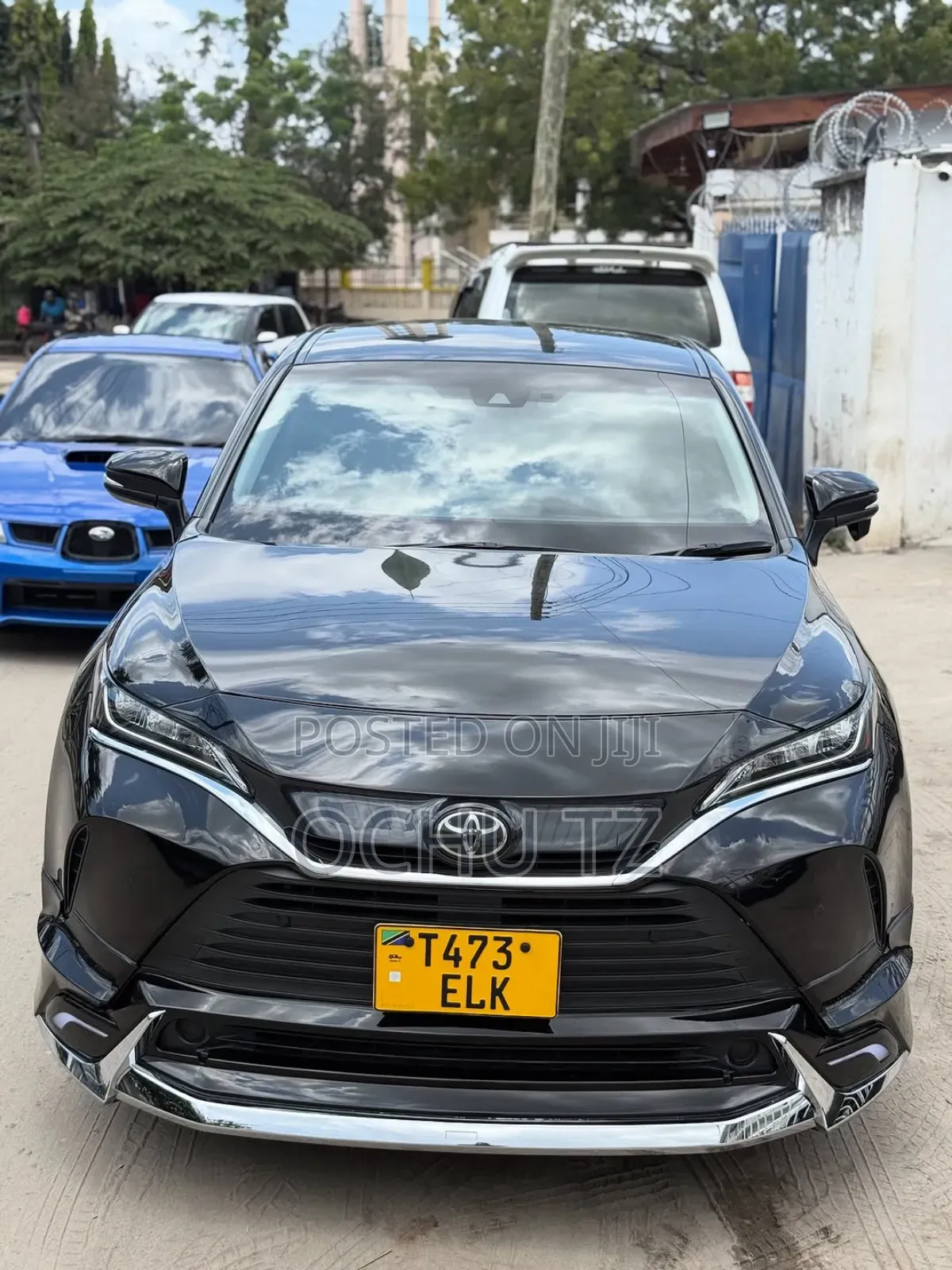 Toyota Harrier 2021 Black