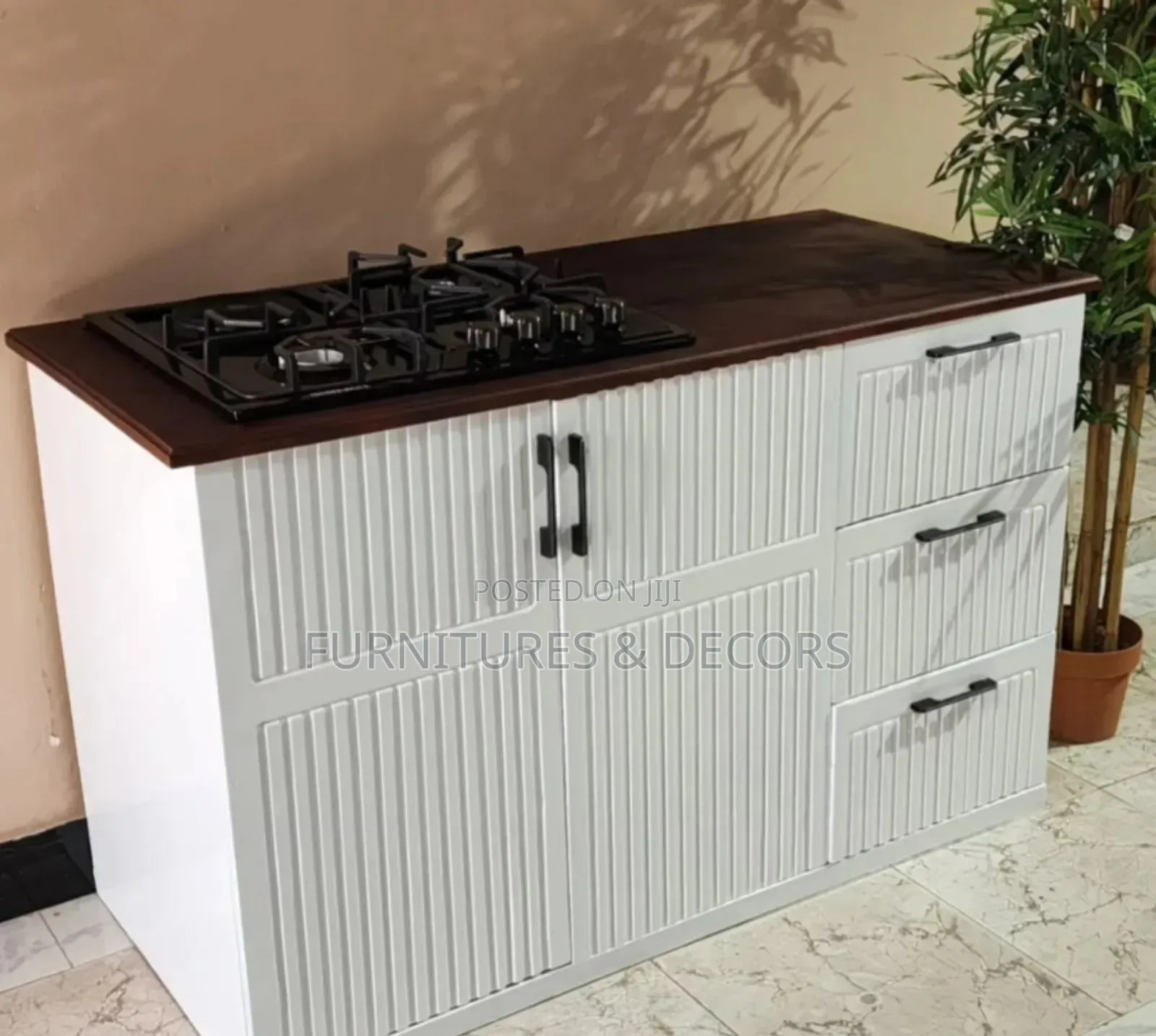 Kitchen Cabinet