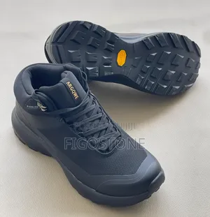 Vibram Boots