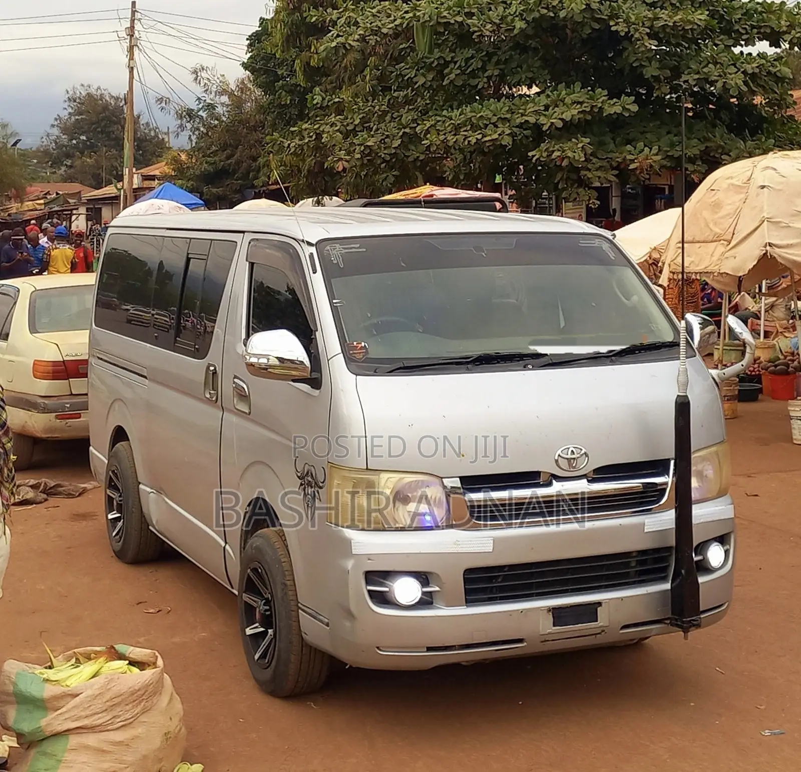 Toyota HiAce 2007 Silver