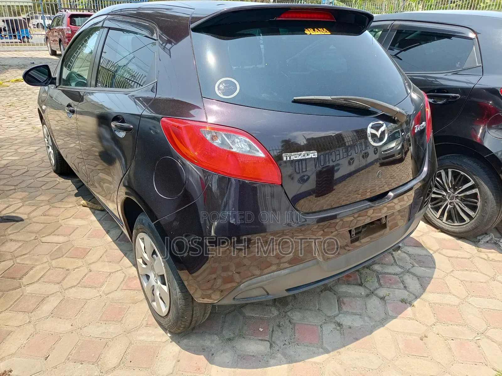 Mazda Demio 2011 Maroon
