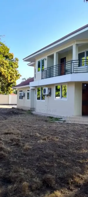 5bdrm House in Mikocheni for rent