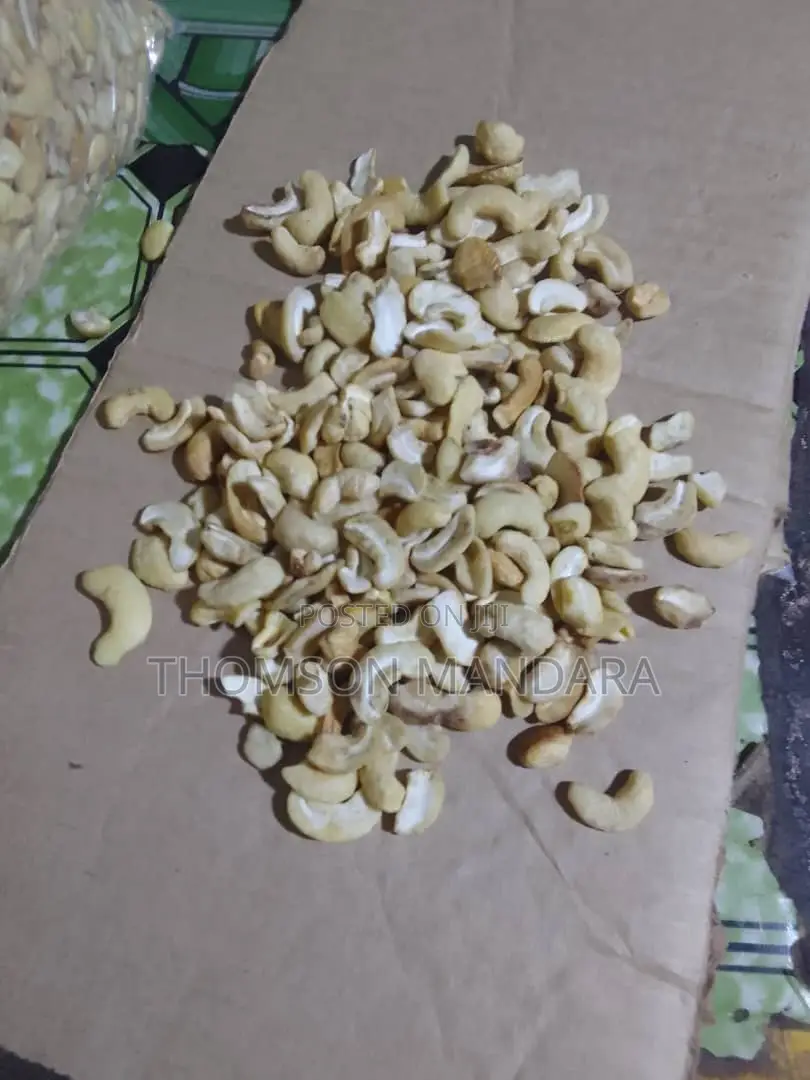 Broken Cashew Nuts