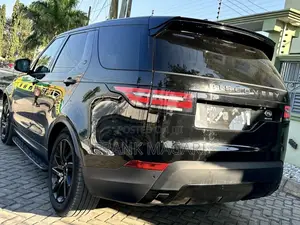 Land Rover Discovery 2018 Black
