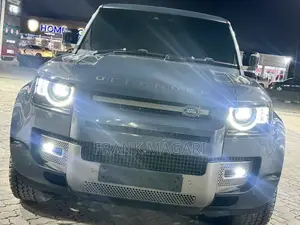 Land Rover Defender 2022 Blue