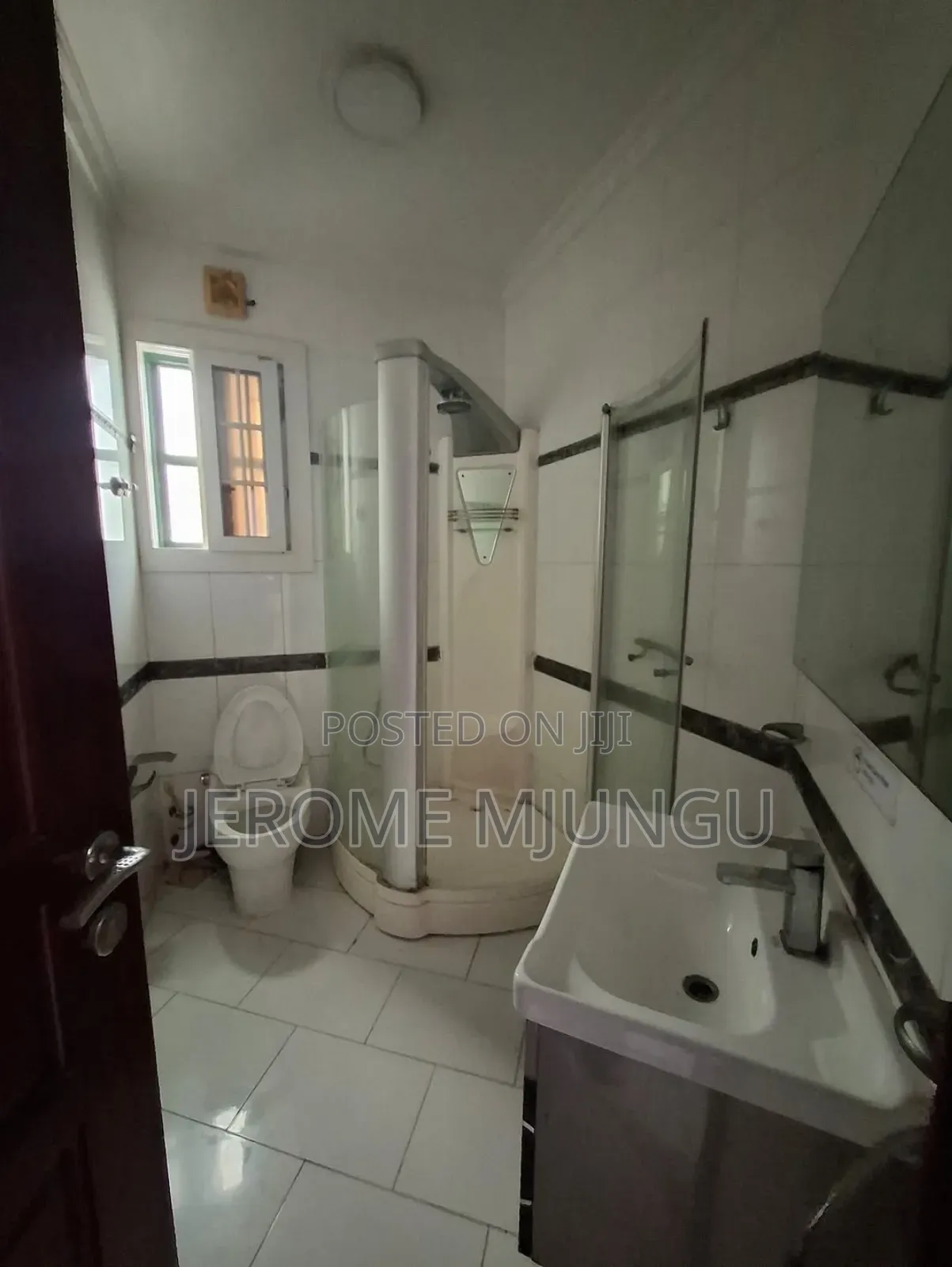 Furnished 5bdrm Villa in Mikocheni for rent