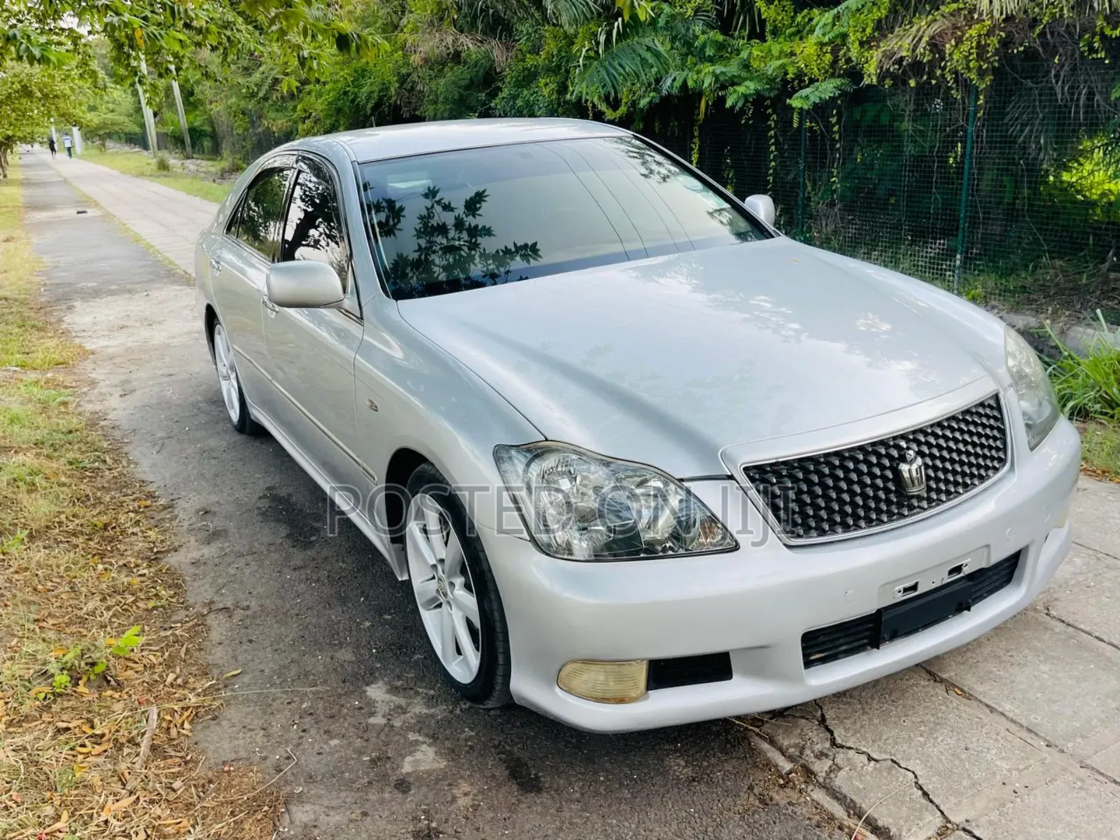 Toyota Crown Royale 2005 Silver