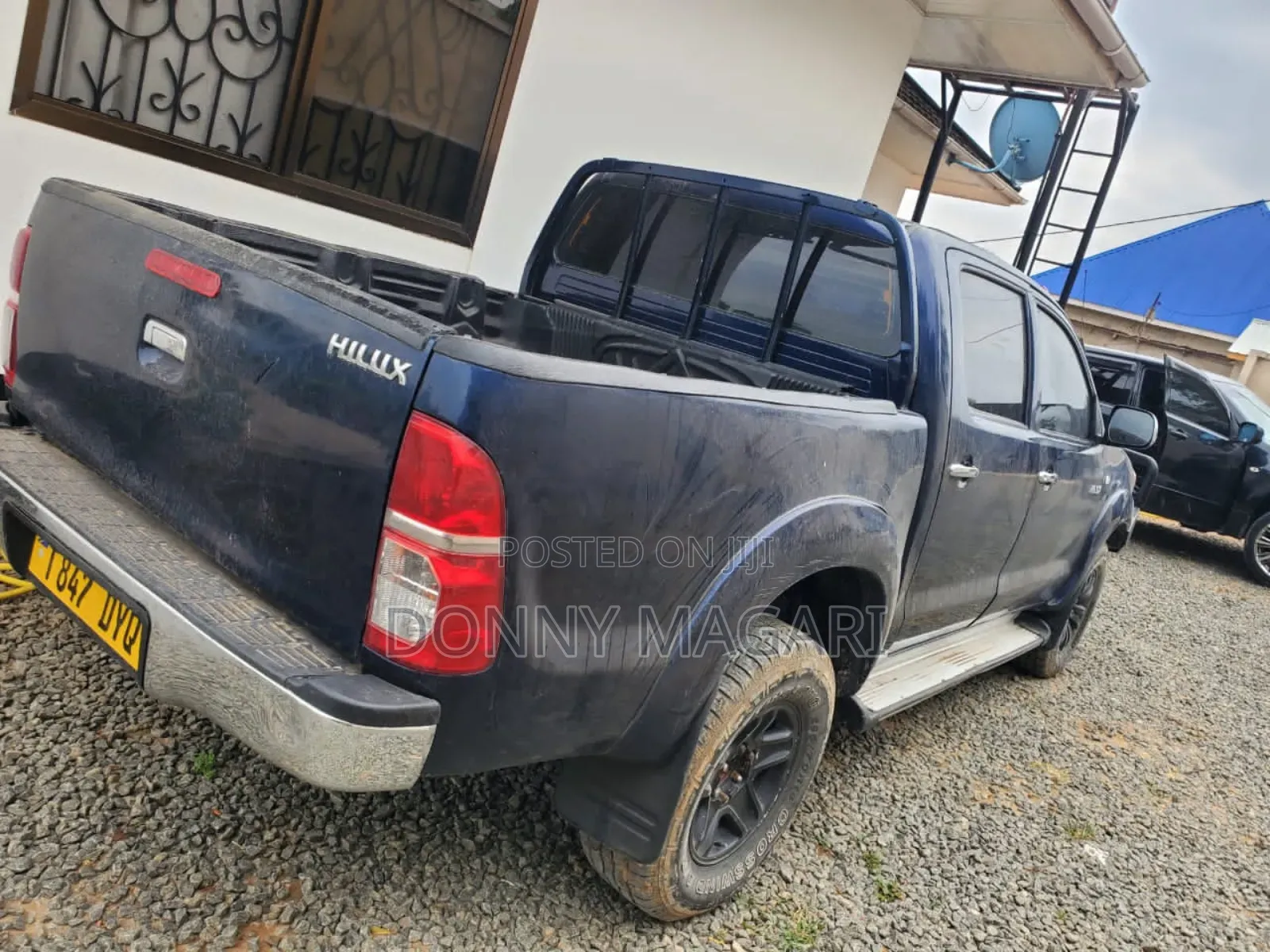Toyota Hilux 2008 Blue