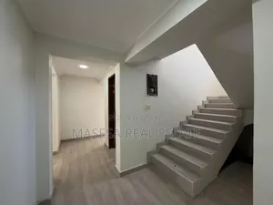 6bdrm Bungalow in Oyster Bay for rent