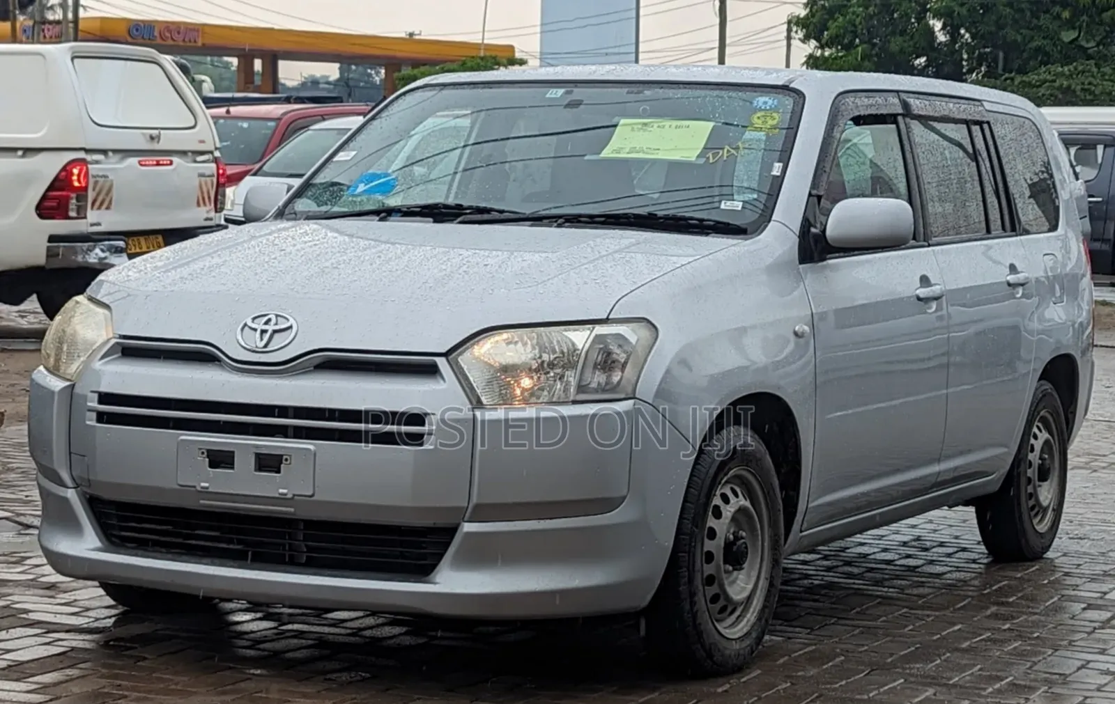 Toyota Succeed SV Premium 2014 Silver