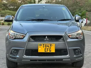 Mitsubishi Outlander 2010 Gray