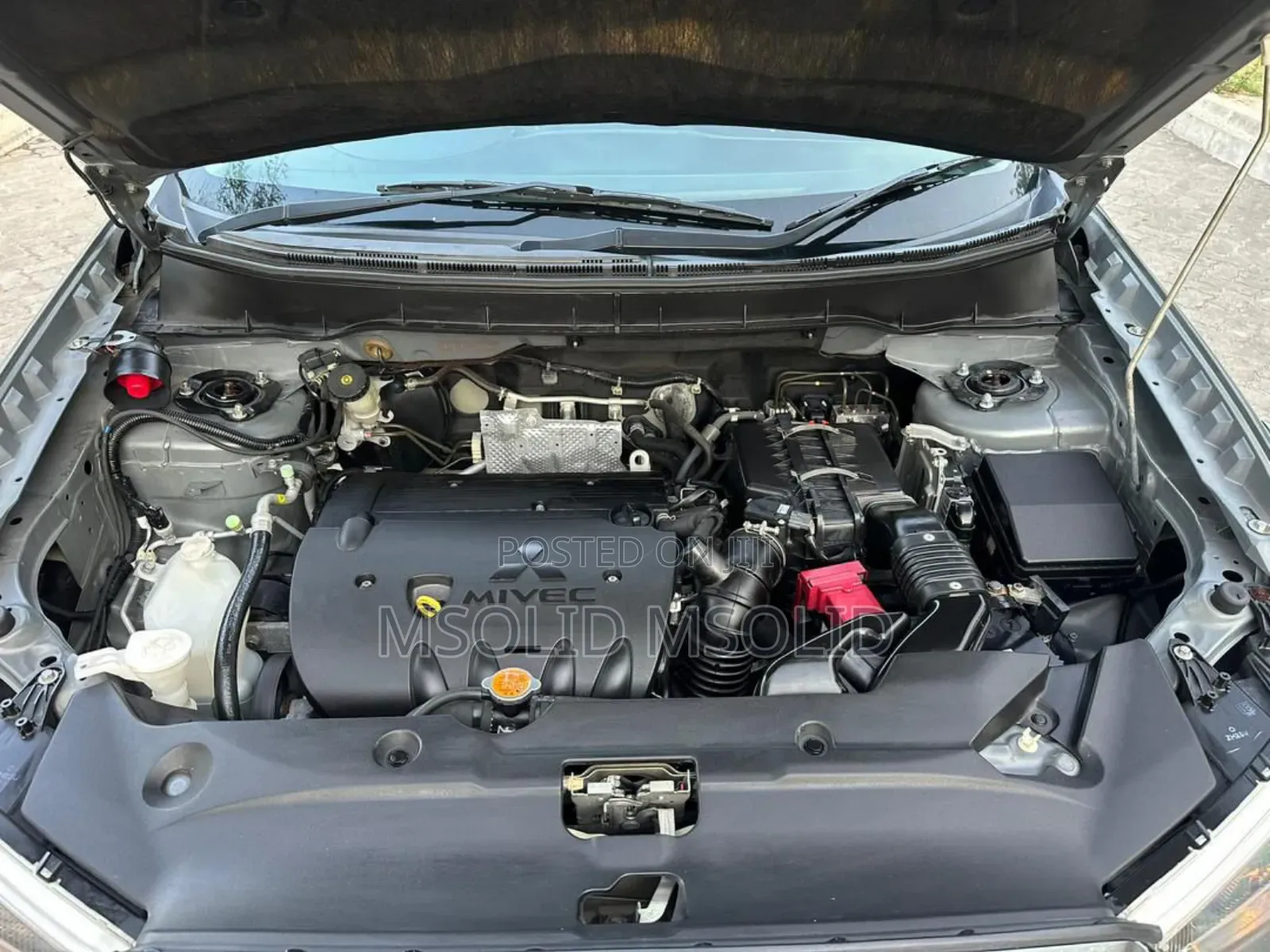 Mitsubishi Outlander 2010 Gray