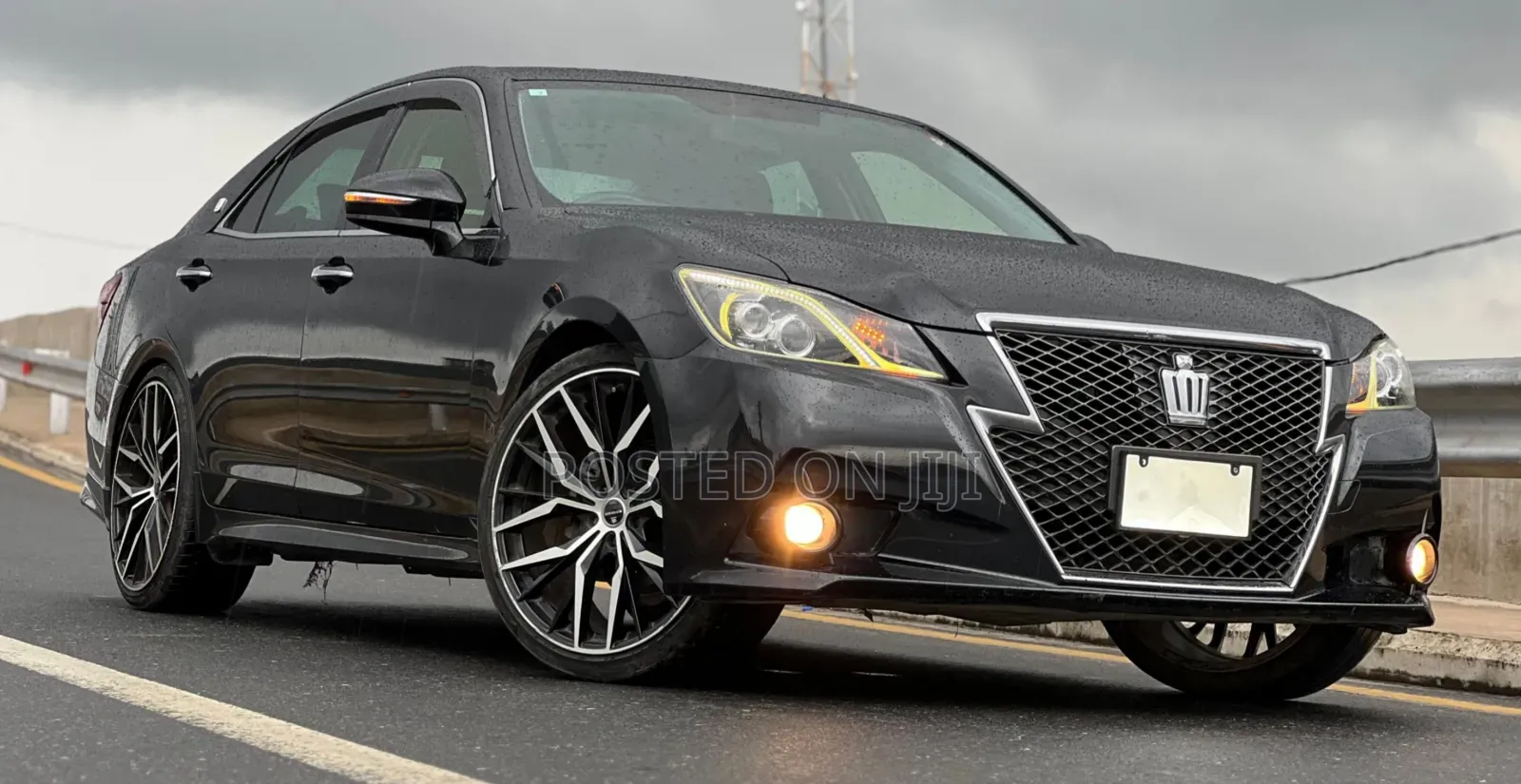 Toyota Crown 2014 Black
