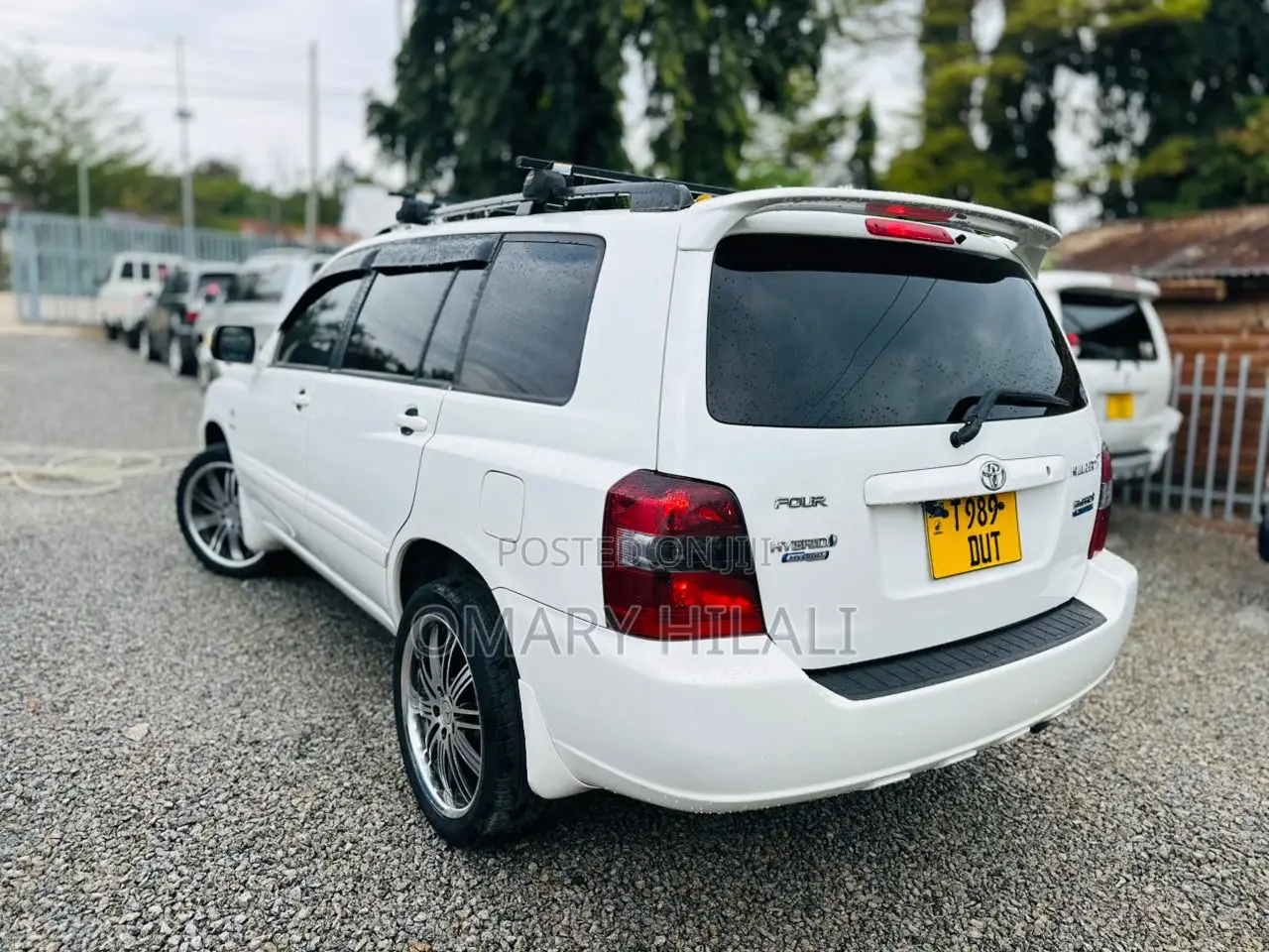 Toyota Kluger 2004 White