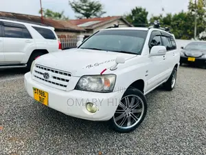 Toyota Kluger 2004 White