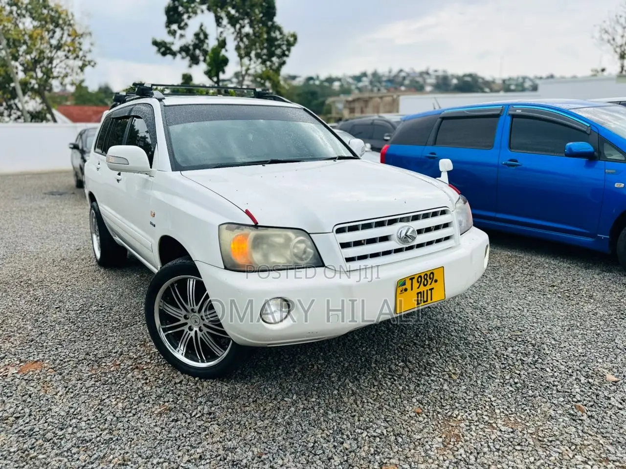 Toyota Kluger 2004 White
