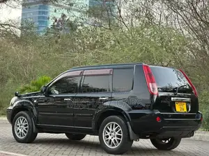 Nissan X-Trail 2.0 2007 Black