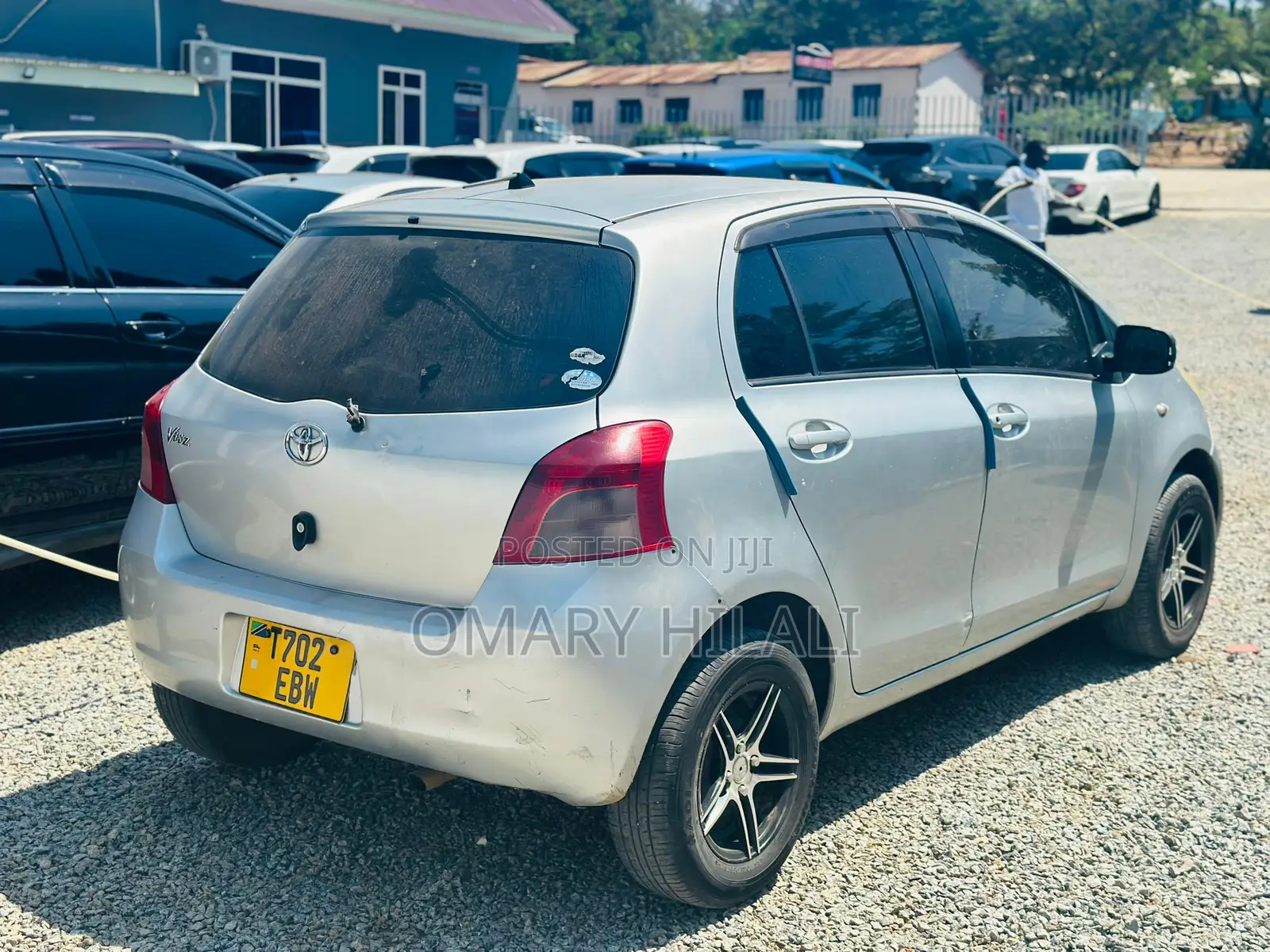 Toyota Vitz 2005 Silver