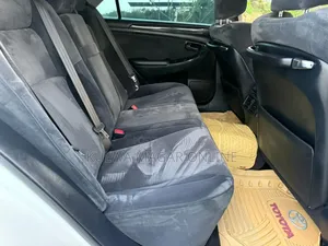 Toyota Crown Royale 2005 White