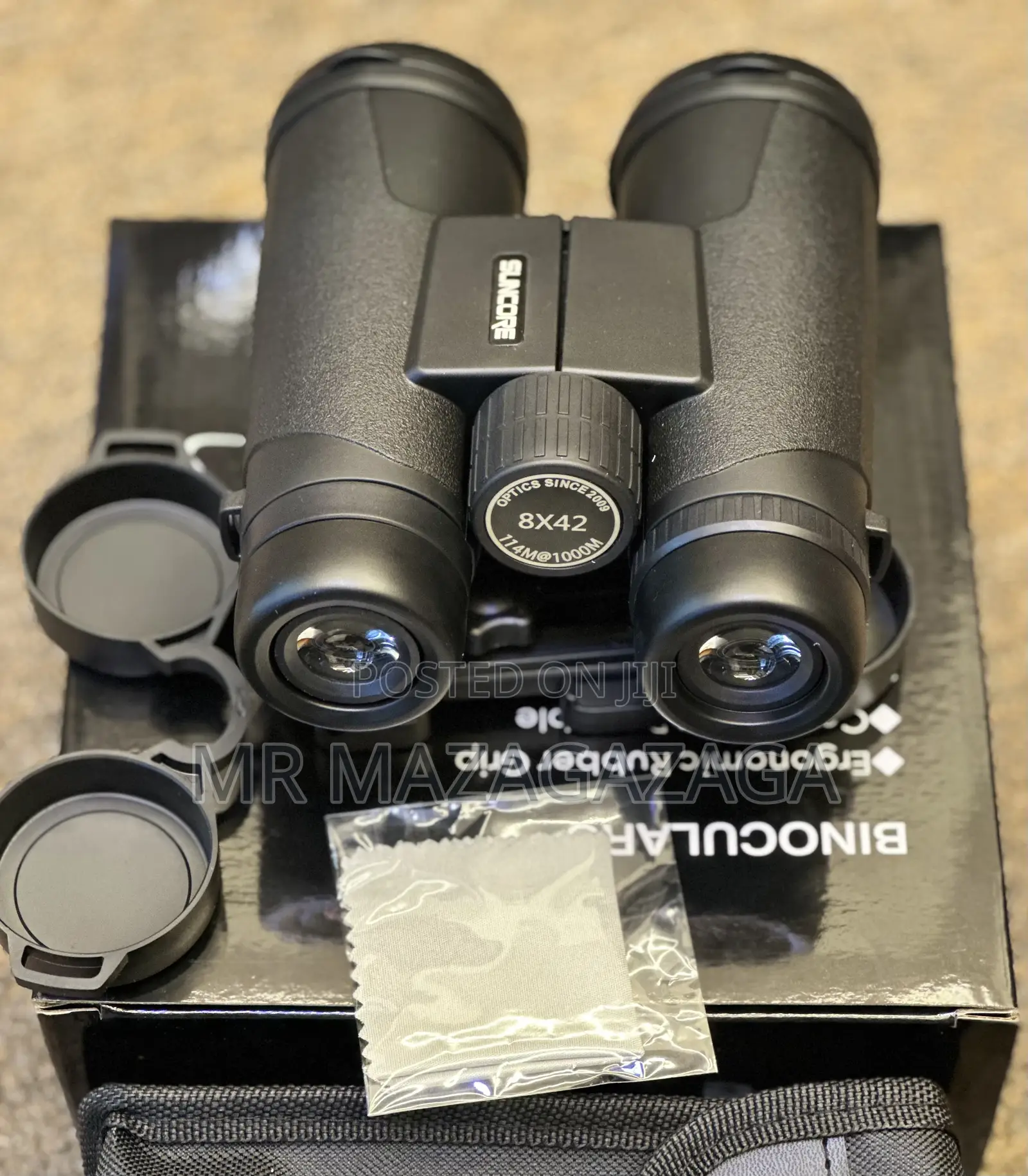 Binoculars 8x42