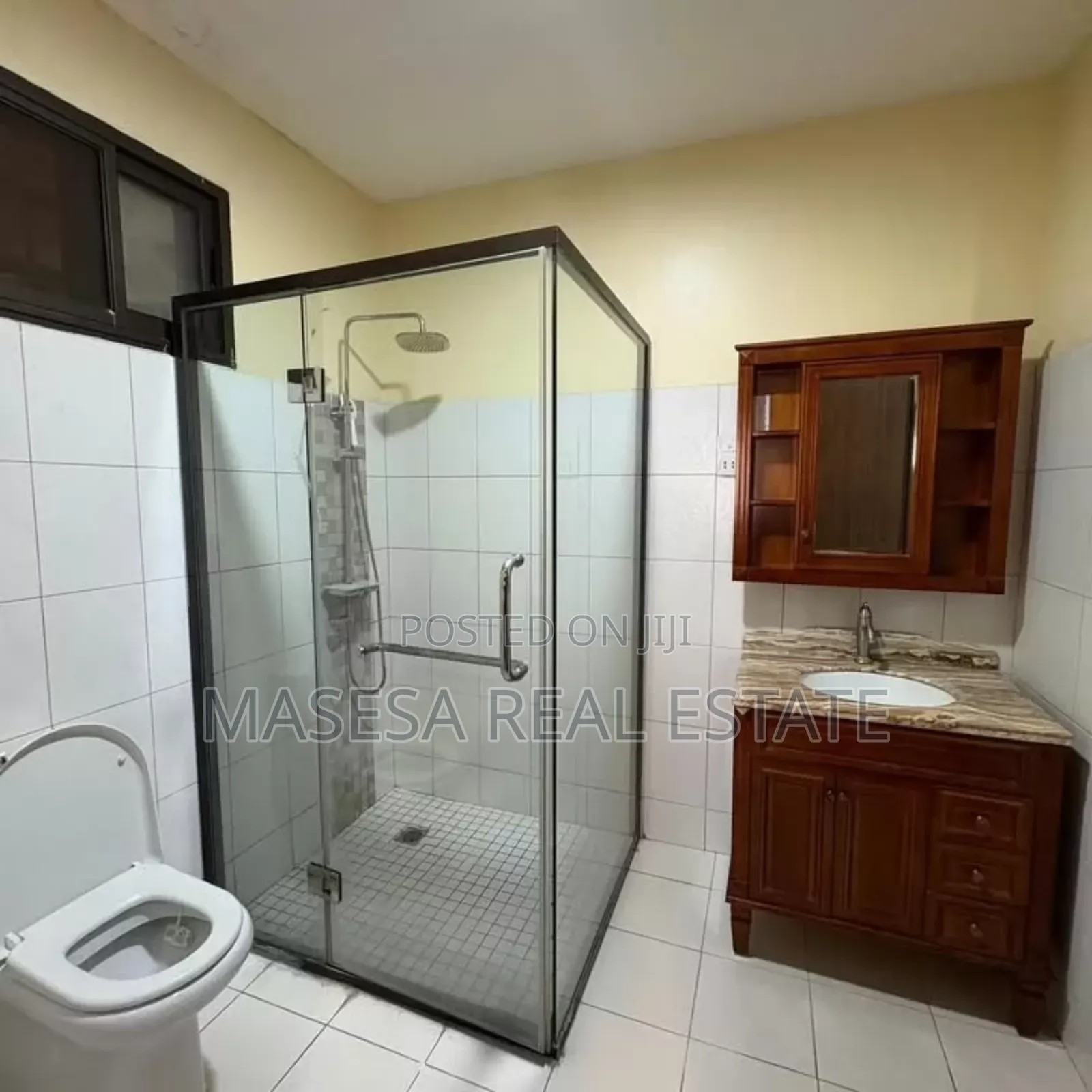 Furnished 5bdrm Duplex in Oyster Bay for rent
