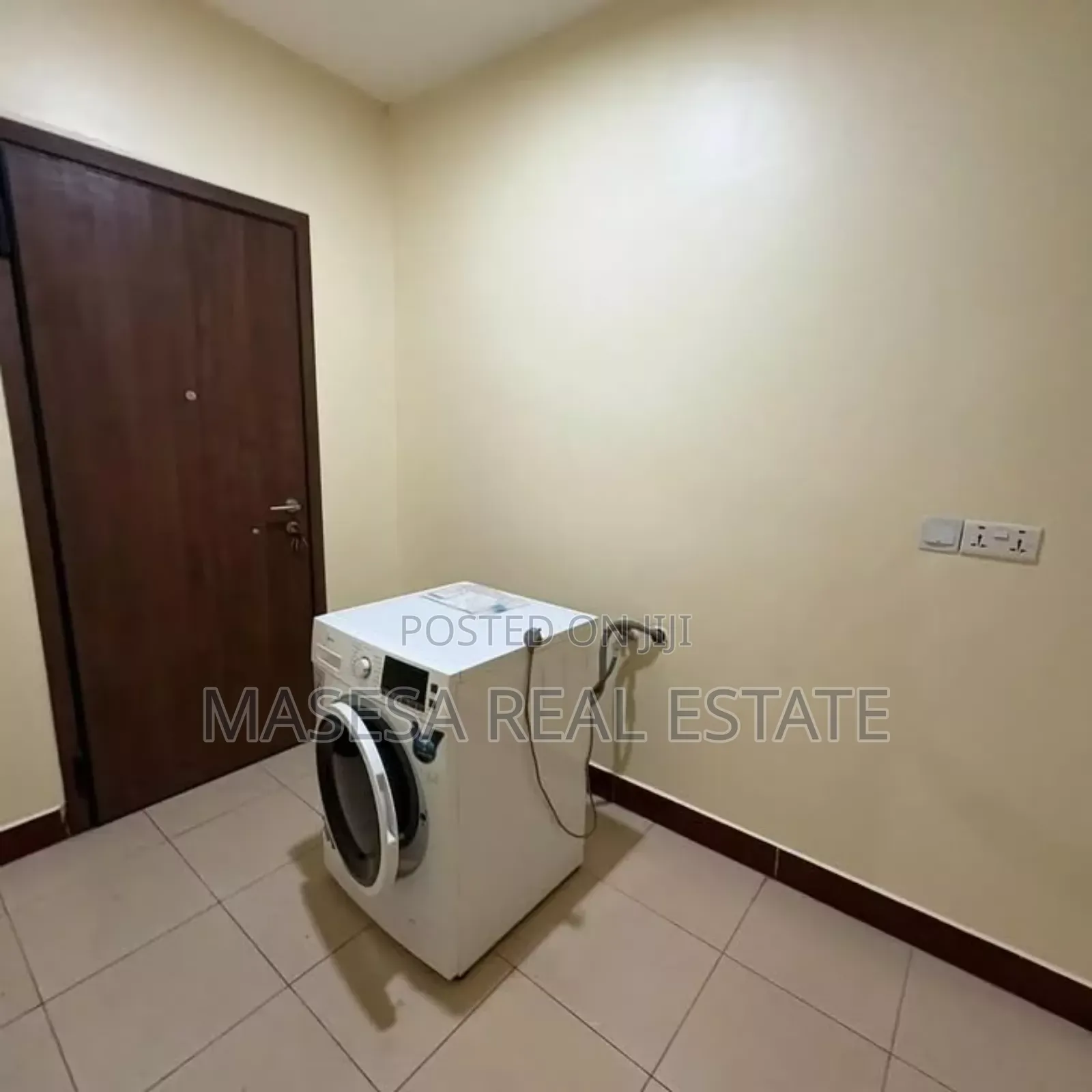 Furnished 5bdrm Duplex in Oyster Bay for rent