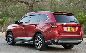 Mitsubishi Outlander 2017 Red
