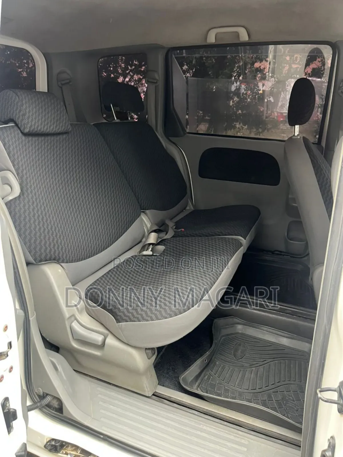 Toyota Sienta 2007 White