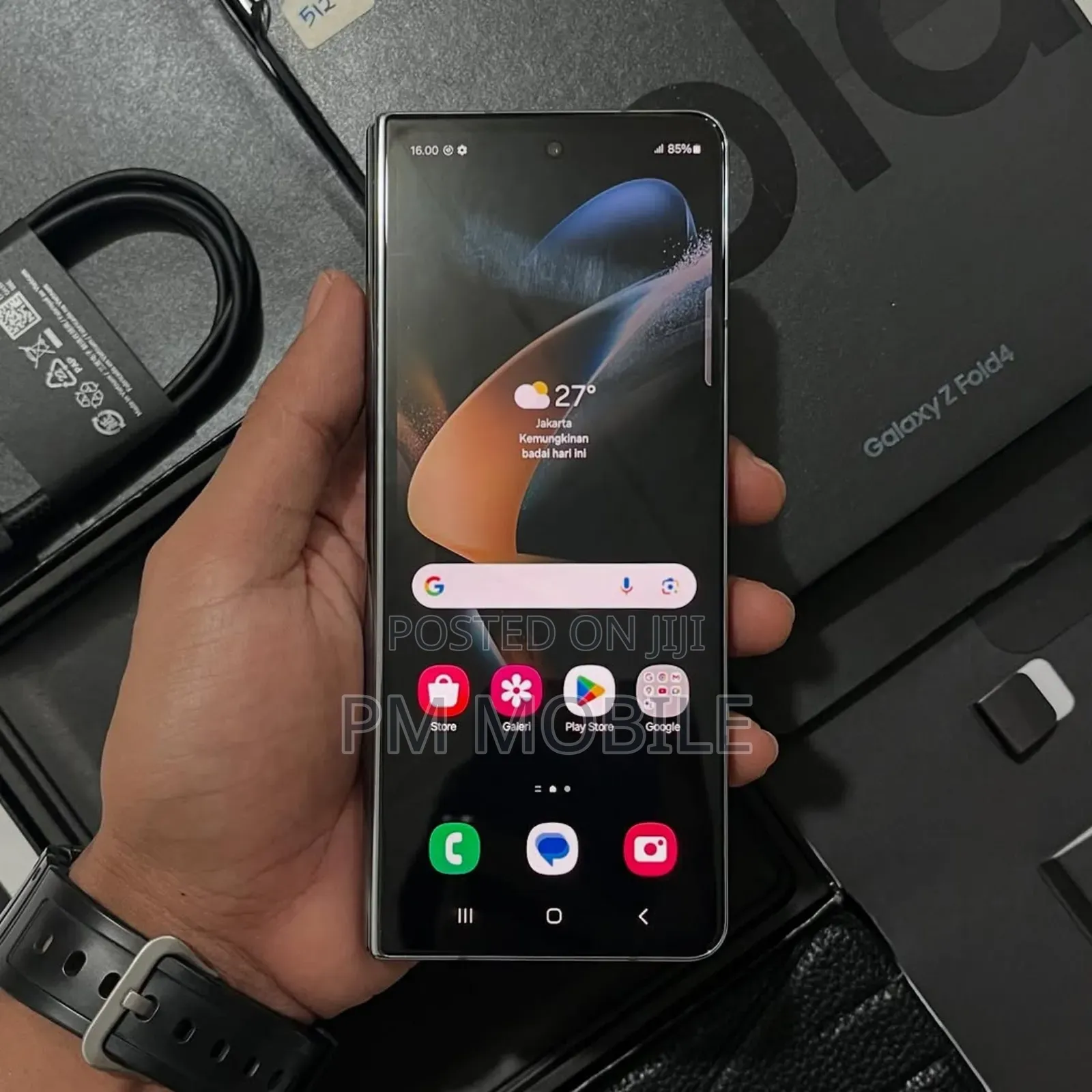 New Samsung Galaxy Z Fold4 512 GB