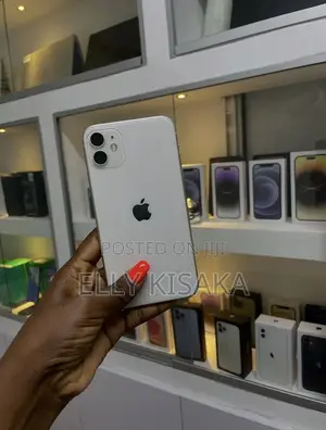 Apple iPhone 11 64 GB White