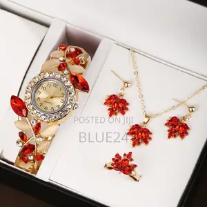 Fashion Design Women's Commuting Quartz Watch Niche Bracelet Watch