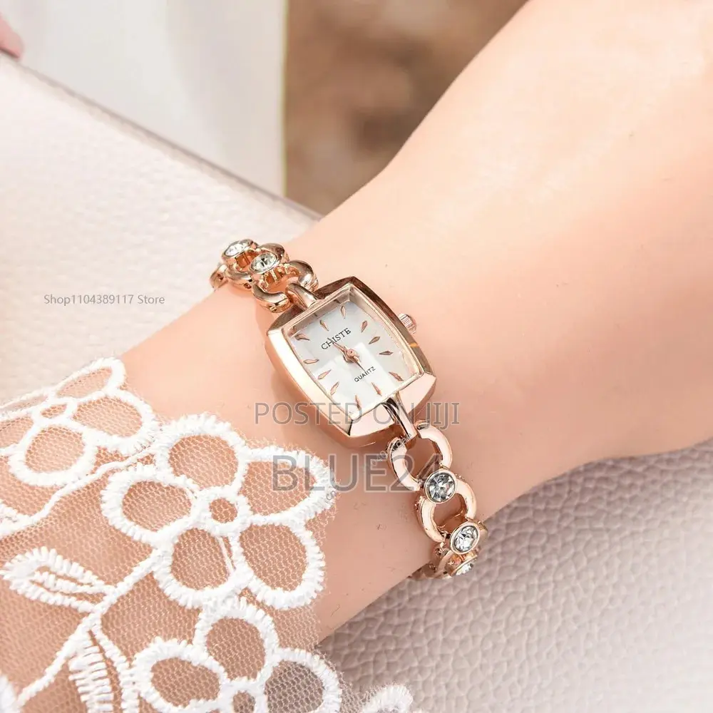 Minimalist Square Dial Chain Strap Delicate High-Value Vintage Quartz