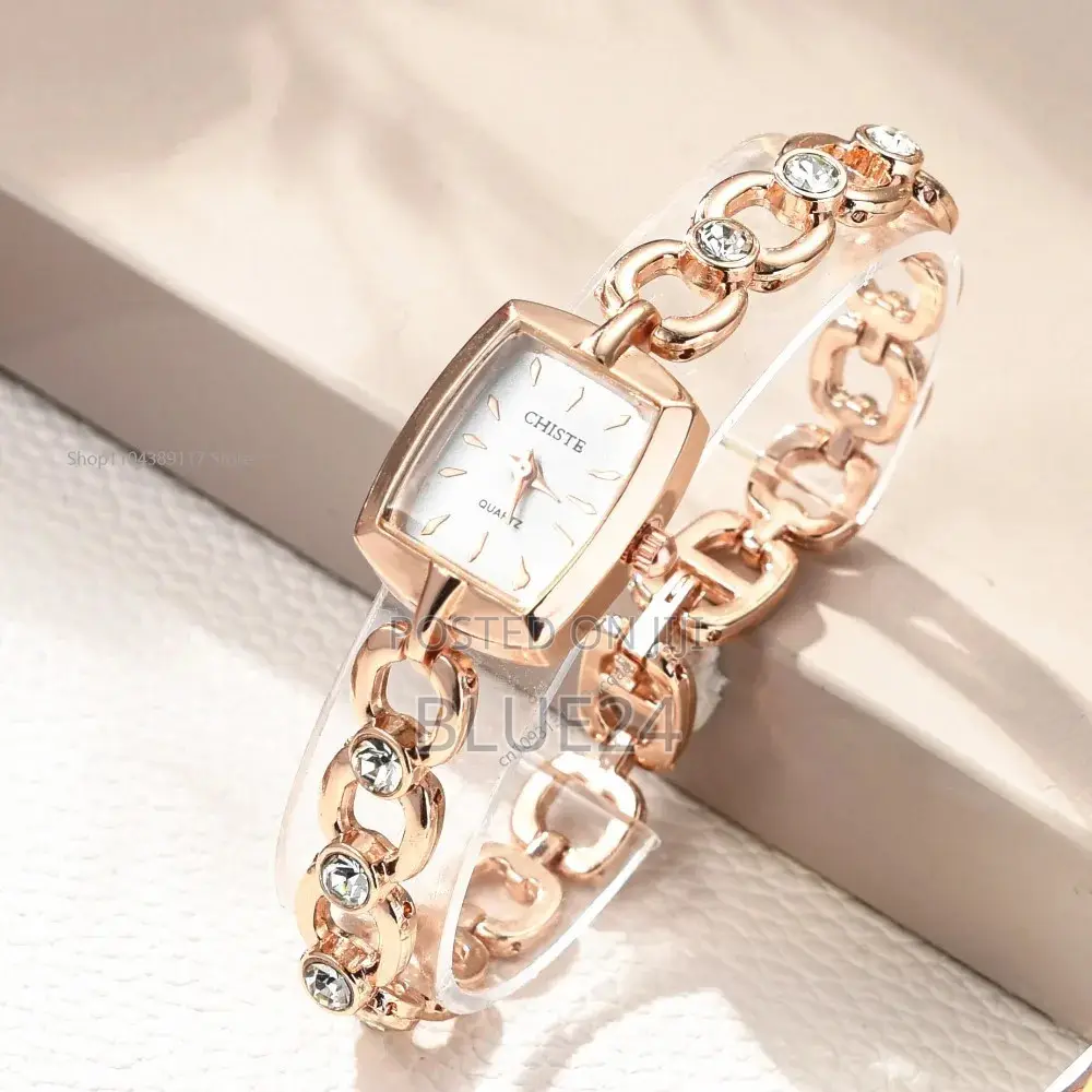 Minimalist Square Dial Chain Strap Delicate High-Value Vintage Quartz