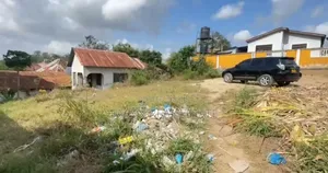 Kiwanja Kinauzwa Makongo CCM
