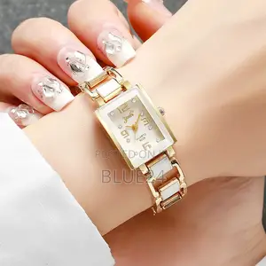 Elegant Women Watches Fashion Square Dial Quartz Wristwatch for Ladies