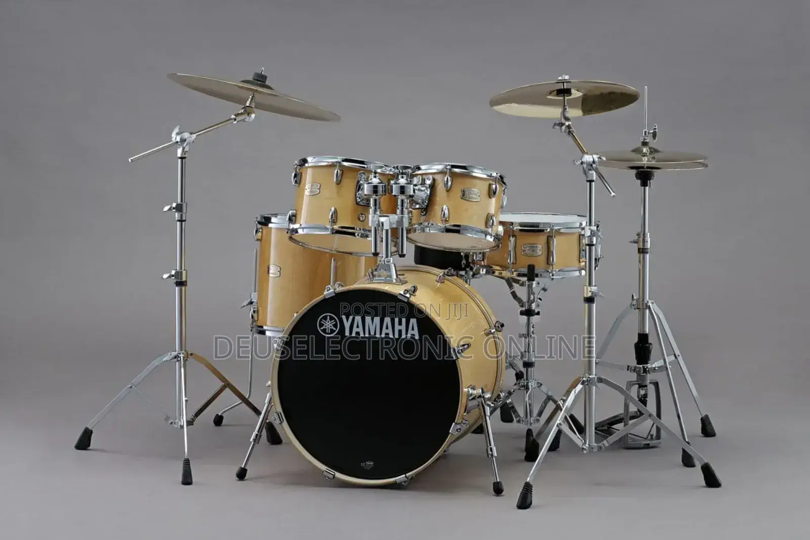 ``Yamaha Drums 5 Pieces`