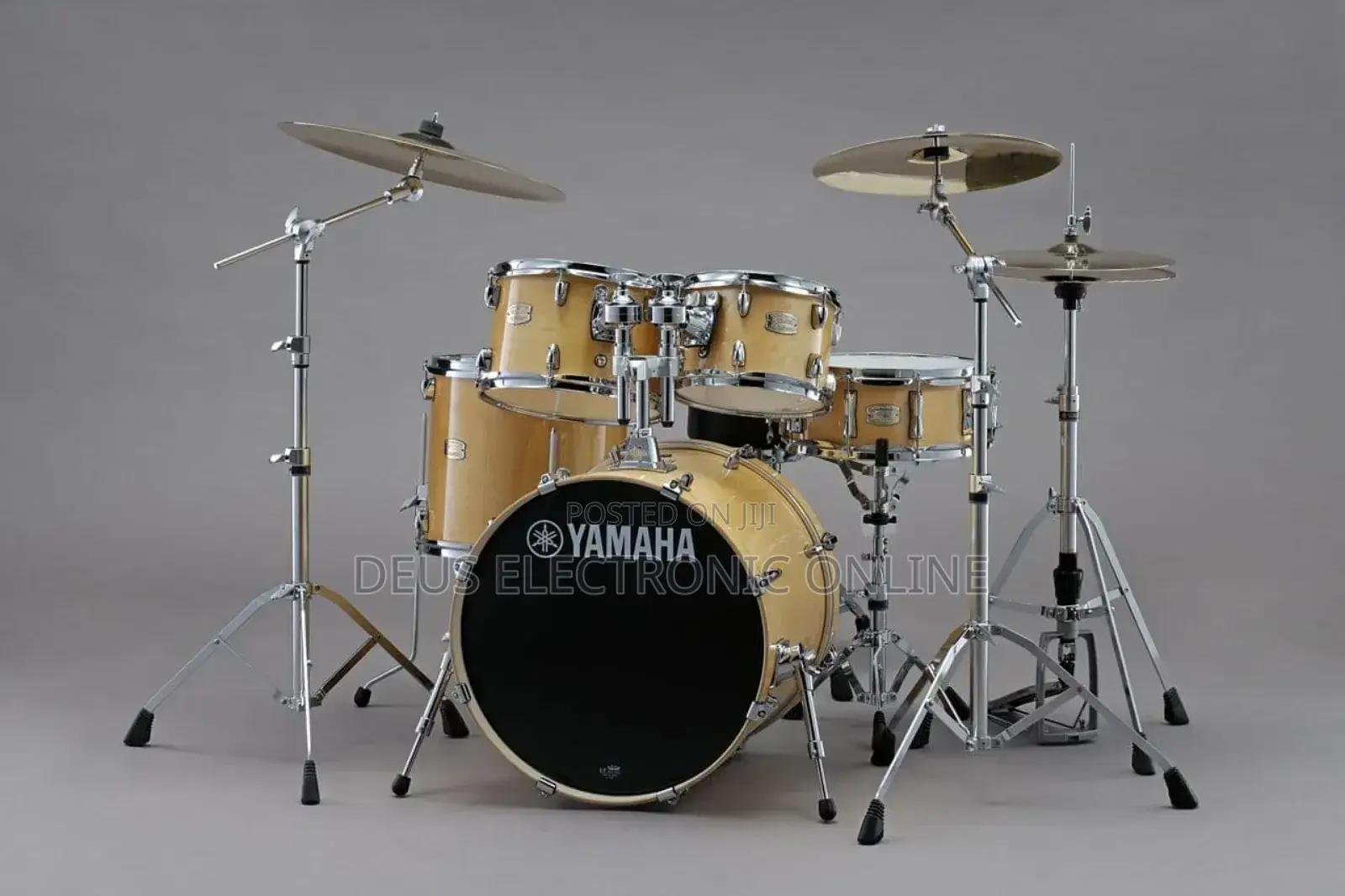``Yamaha Drums 5 Pieces`
