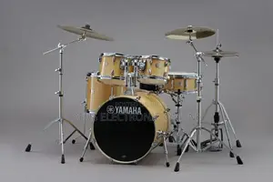 ``Yamaha Drums 5 Pieces`