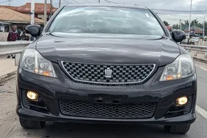 Toyota Crown 2009 Black
