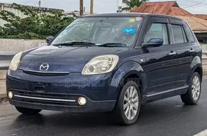 Mazda Verisa 2010 Blue
