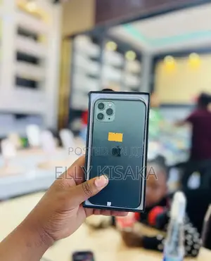 New Apple iPhone 11 Pro Max 256 GB Black