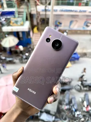 Sharp Aquos sense7 plus 128 GB Purple