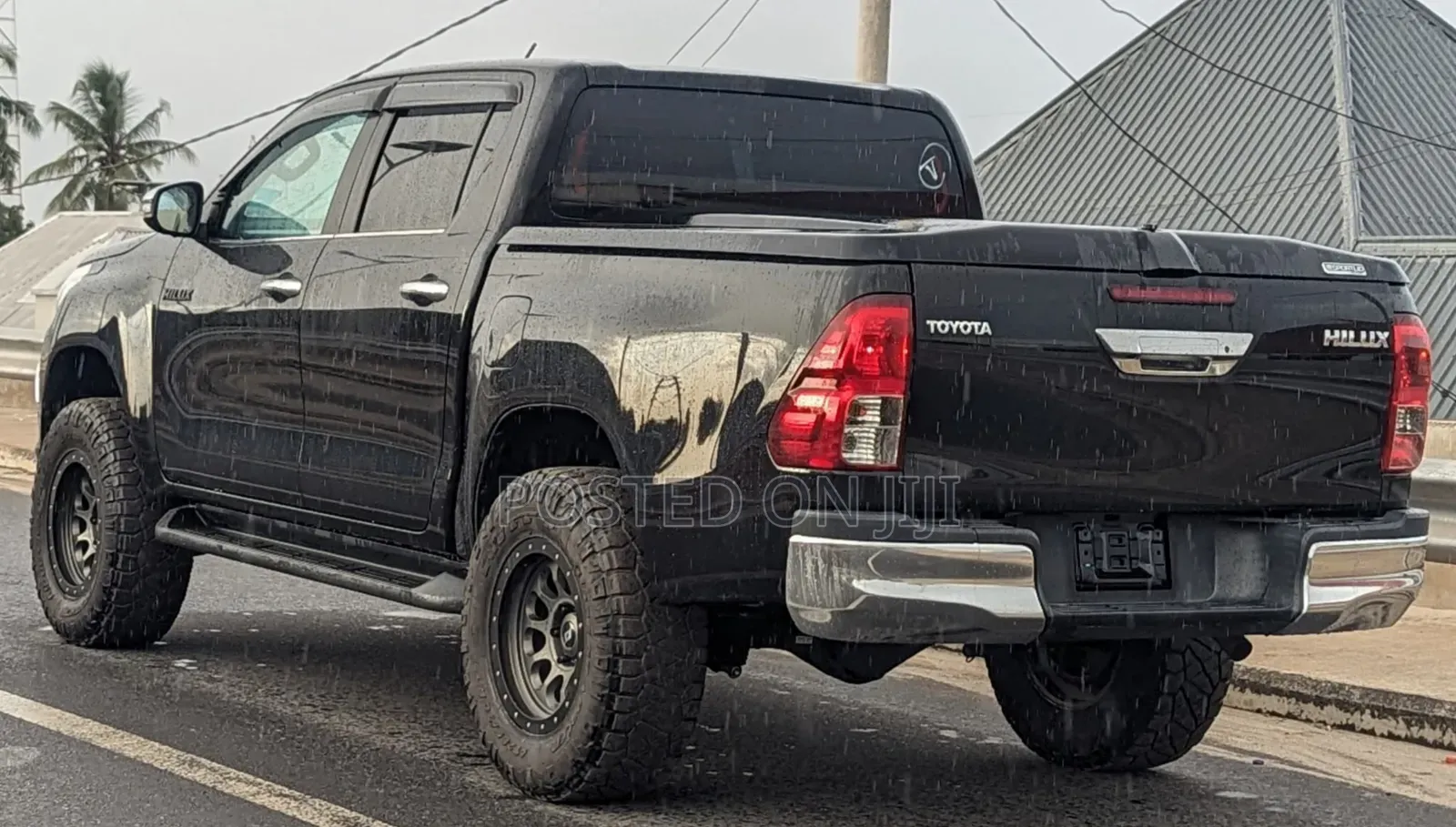 Toyota Hilux 2018 Black