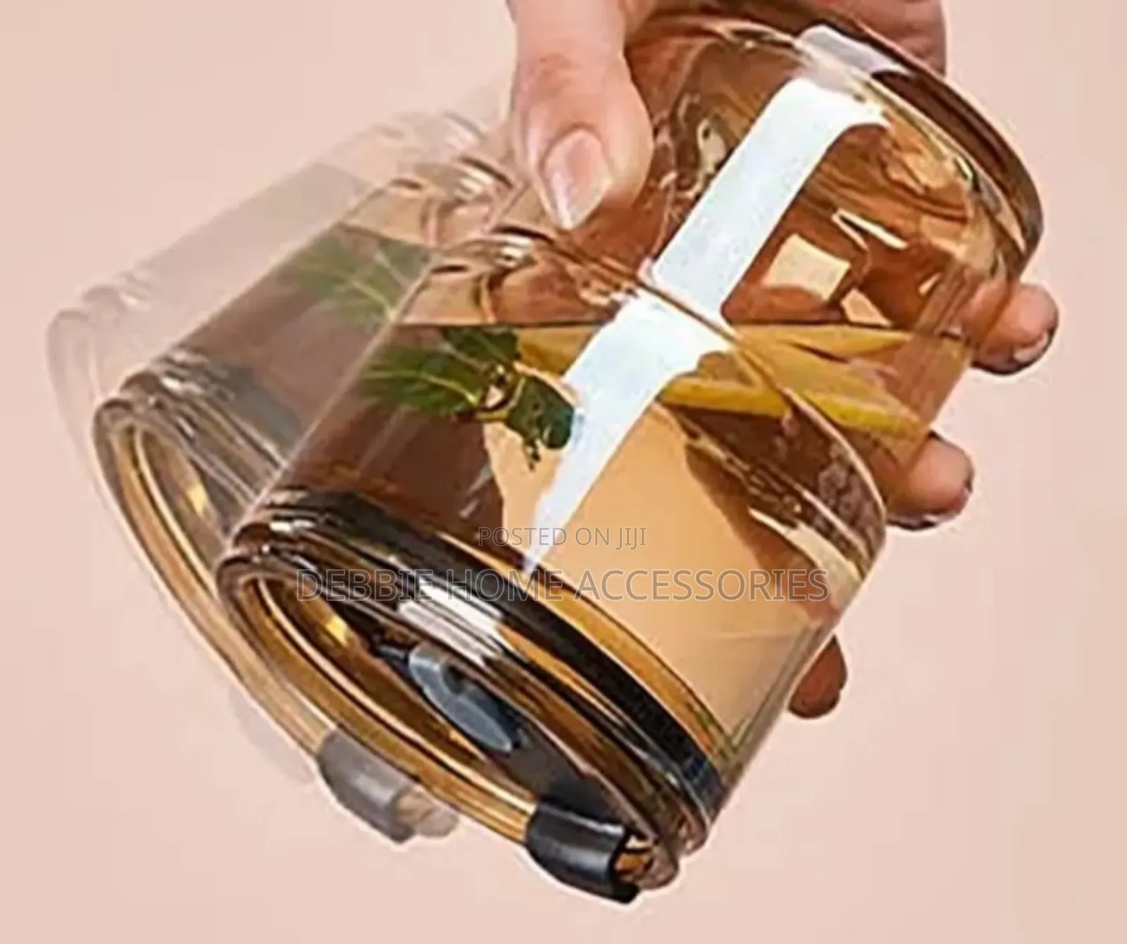Qglass Tumblers With Lids and Reusable Straws