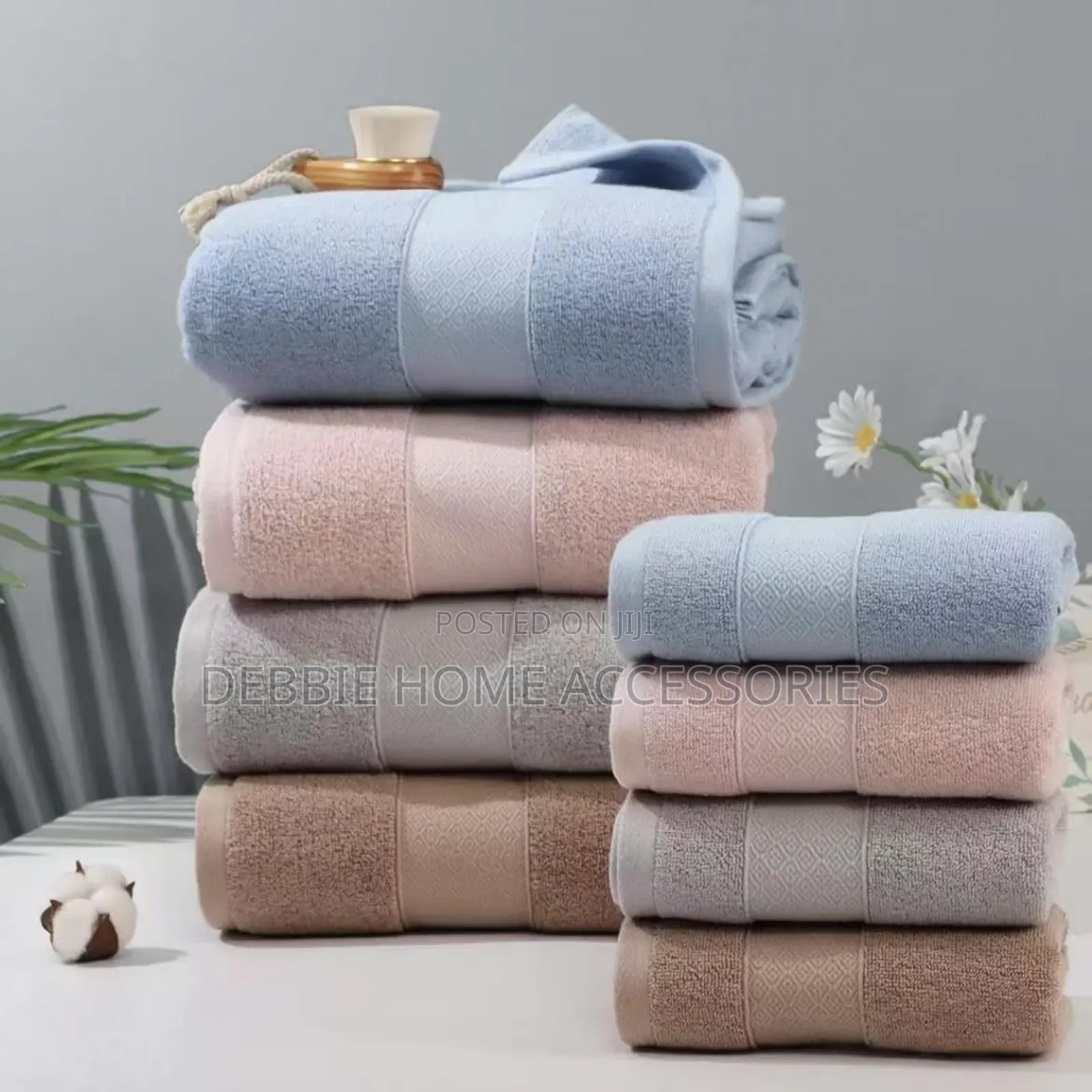 Stack of Towels (S-Towel Size 80*160cm)