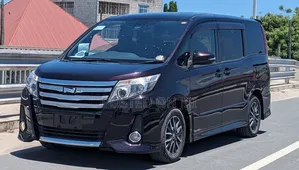 Toyota Noah 2016 Purple