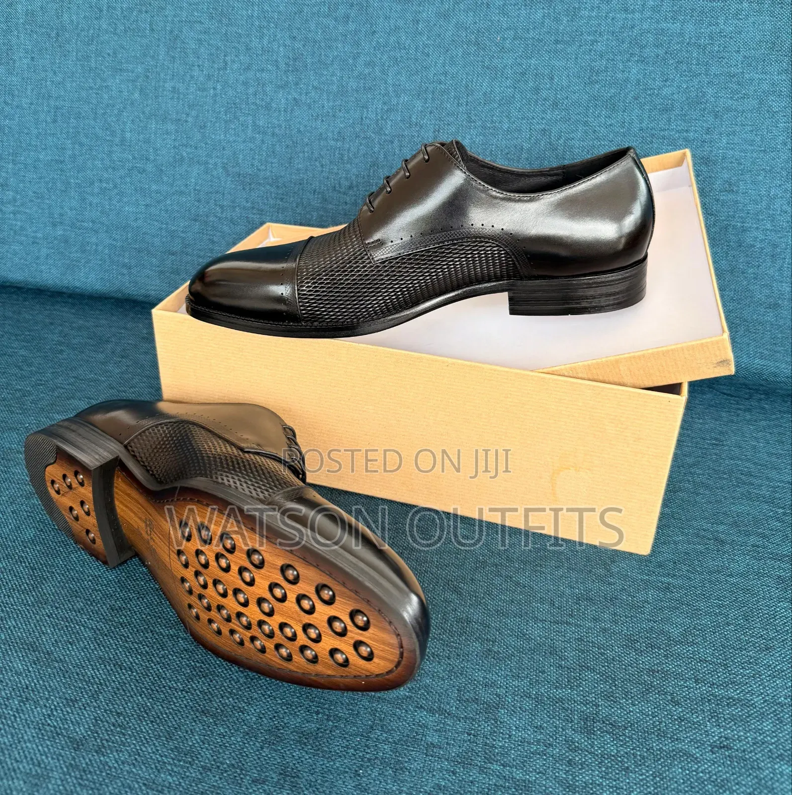 Men's Shoes Very Very Hot With Beautiful Band on Top Surface