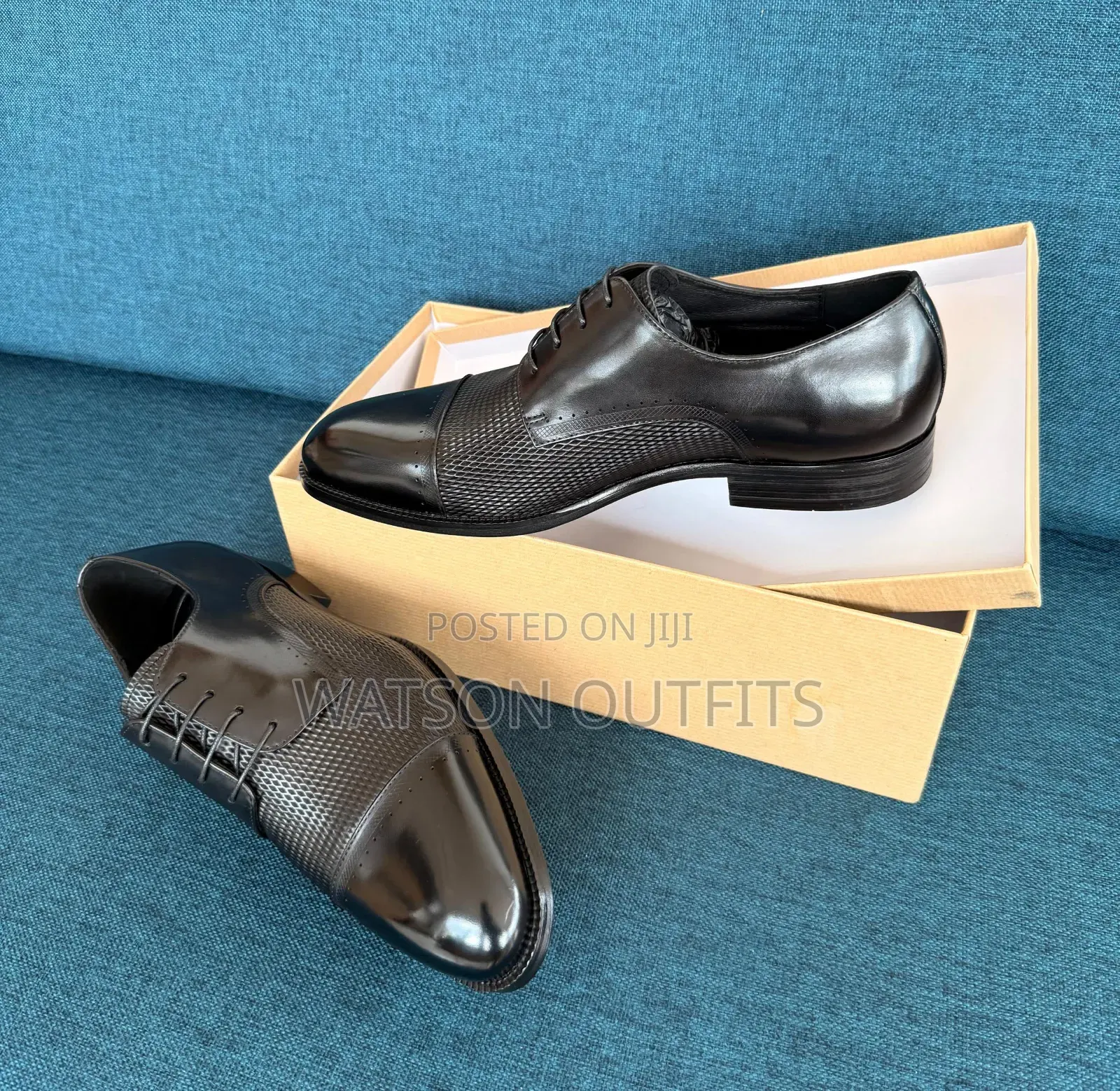 Men's Shoes Very Very Hot With Beautiful Band on Top Surface