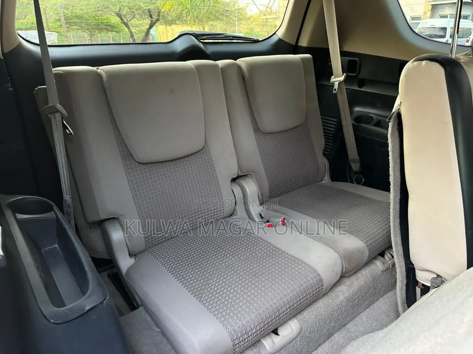 Toyota Vanguard 2011 Black
