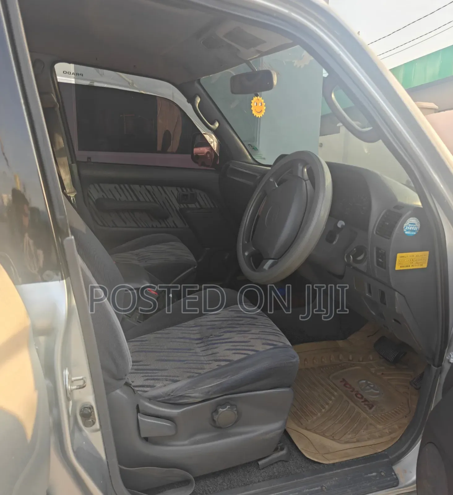 Toyota Land Cruiser 90 1997 Gray